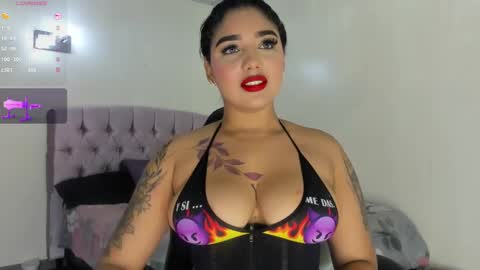 valentina online show from January 27, 2025, 4:20 am