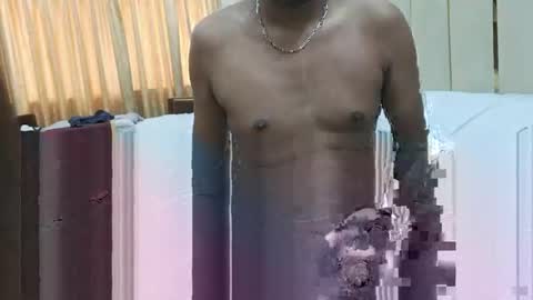 brownguy2505 online show from June 2, 2026, 10:17 am