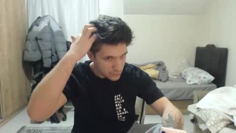 brownhaiir online show from March 28, 2026, 11:04 pm