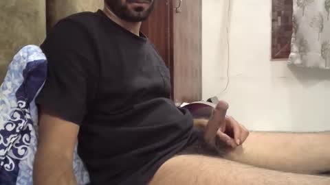 brownie_cake online show from May 6, 2026, 5:07 pm