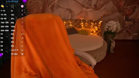 brownie_girl_ online show from December 10, 2024, 2:16 am
