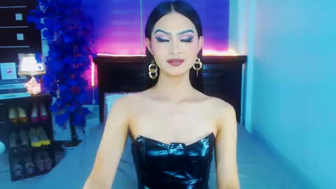 Roberta  GODDESS OF PLEASURE AND SEXUALDESIRE   online show from December 18, 2024, 11:02 am