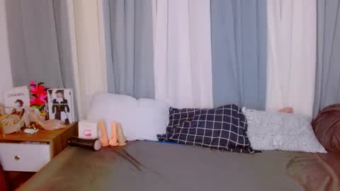 Roberta  GODDESS OF PLEASURE AND SEXUALDESIRE   online show from September 17, 2025, 7:54 am