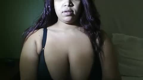 Snapshot of brownsugar0910 chatting on October 12, 2025, 3:38 am EtherealLilac online show from October 12, 2025, 3:38 am