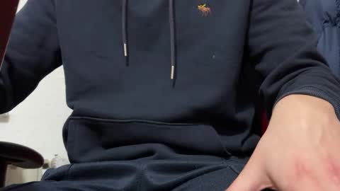 Snapshot of brownyonit chatting on December 4, 2024, 12:14 pm Browny here Fun and Kink online show from December 4, 2024, 12:14 pm