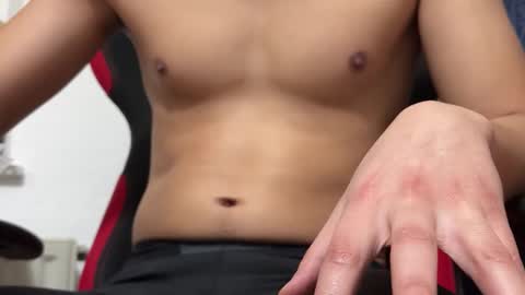 Snapshot of brownyonit chatting on December 4, 2024, 4:16 pm Browny here Fun and Kink online show from December 4, 2024, 4:16 pm