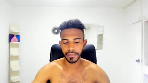 Snapshot of bruce_1111 chatting on September 19, 2025, 12:56 am bruce_1111 online show from September 19, 2025, 12:56 am