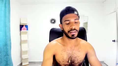 Snapshot of bruce_1111 chatting on September 26, 2025, 8:35 pm bruce_1111 online show from September 26, 2025, 8:35 pm