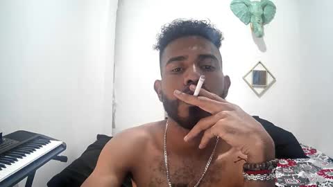 Snapshot of bruce_1111 chatting on October 21, 2025, 2:45 am bruce_1111 online show from October 21, 2025, 2:45 am