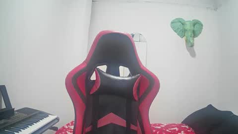 Snapshot of bruce_1111 chatting on November 2, 2025, 7:05 pm bruce_1111 online show from November 2, 2025, 7:05 pm