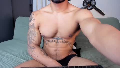 Snapshot of bruce_roldan chatting on January 15, 2025, 7:55 pm bruce roldan online show from January 15, 2025, 7:55 pm