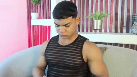 bruce_stroud online show from September 25, 2025, 11:25 am