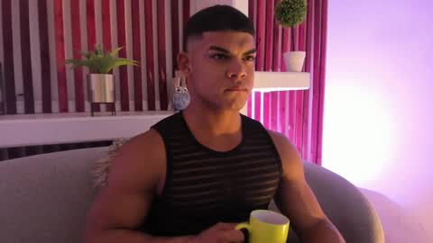 bruce_stroud online show from October 27, 2025, 3:21 am