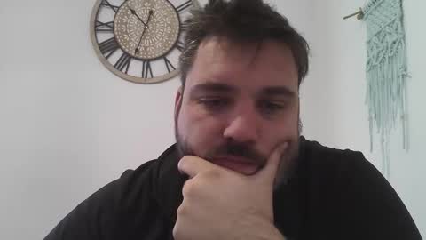 Bruce Wayne online show from November 19, 2025, 9:31 am