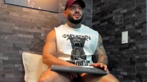 brucedallas online show from May 16, 2026, 12:29 am