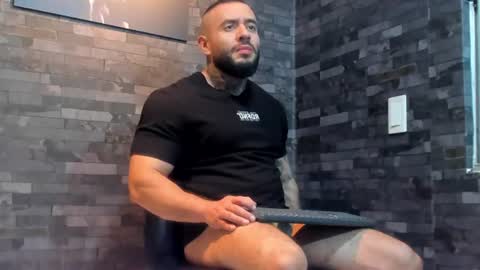 brucedallas online show from July 5, 2026, 1:12 am