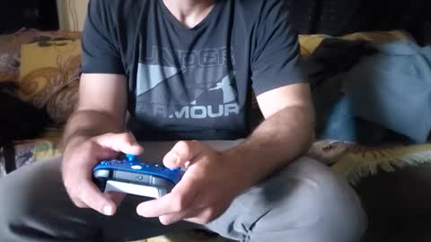 brucejuce666 online show from September 13, 2025, 10:42 pm