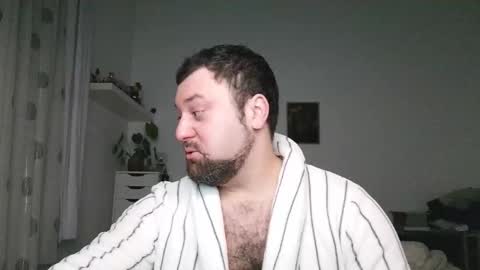 Snapshot of brucemf chatting on September 30, 2025, 6:46 pm Bruce online show from September 30, 2025, 6:46 pm