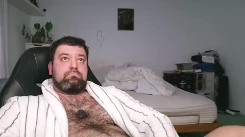 Snapshot of brucemf chatting on October 3, 2025, 4:48 pm Bruce online show from October 3, 2025, 4:48 pm