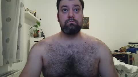 Snapshot of brucemf chatting on October 5, 2025, 9:02 pm Bruce online show from October 5, 2025, 9:02 pm