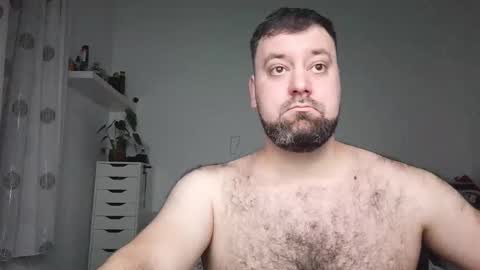 Snapshot of brucemf chatting on October 20, 2025, 5:46 pm Bruce online show from October 20, 2025, 5:46 pm