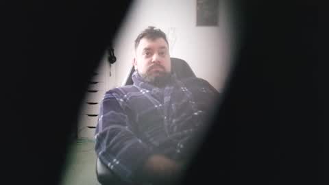 Snapshot of brucemf chatting on October 26, 2025, 11:05 am Bruce online show from October 26, 2025, 11:05 am