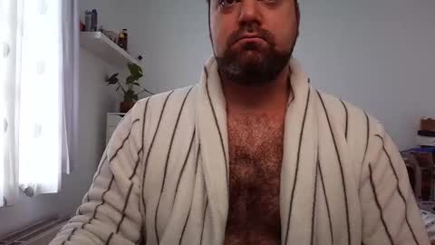 Bruce online show from November 30, 2025, 10:08 am