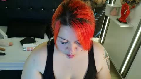 Bruja SCarlata online show from April 30, 2026, 1:45 am