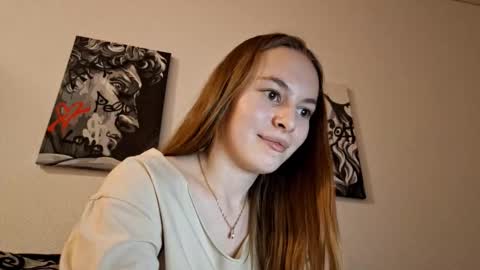 Mila online show from February 21, 2026, 1:34 pm