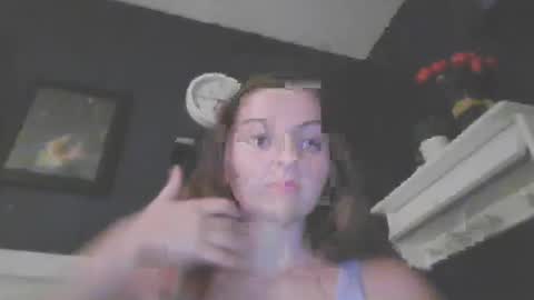 brunettebaby040 online show from October 19, 2025, 6:03 am