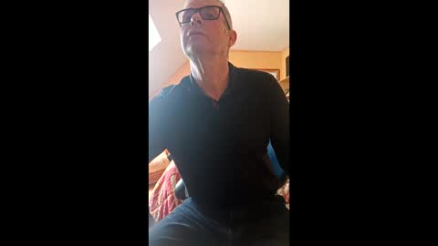 Snapshot of bruno5629 chatting on May 10, 2026, 12:32 pm bruno5629 online show from May 10, 2026, 12:32 pm