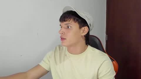 Bruno Bellini online show from February 3, 2026, 3:04 am