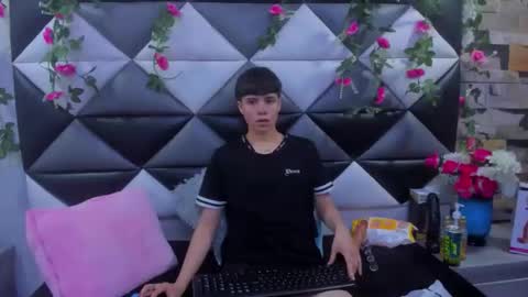 Bruno Cruz online show from November 10, 2025, 3:05 am