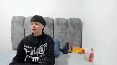 Bruno Cruz online show from April 17, 2026, 2:36 am