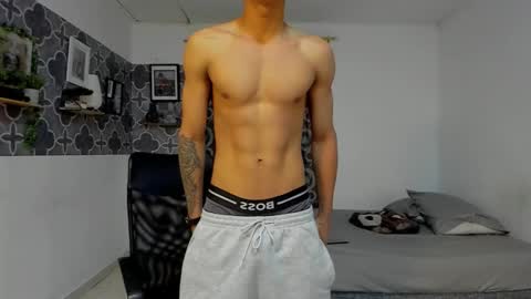 bruno_snow online show from January 11, 2026, 3:44 am