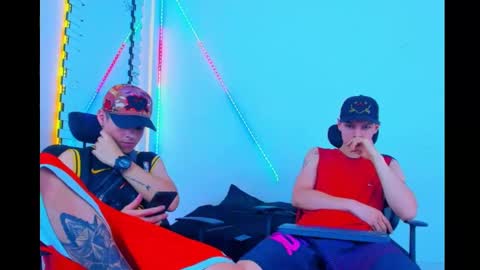 Snapshot of bruno_wild chatting on September 23, 2025, 6:38 am Bruno wild online show from September 23, 2025, 6:38 am