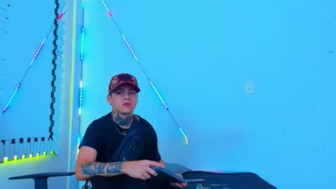 Snapshot of bruno_wild chatting on September 27, 2025, 11:43 pm Bruno wild online show from September 27, 2025, 11:43 pm