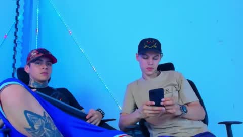 Snapshot of bruno_wild chatting on October 4, 2025, 11:14 pm Bruno wild online show from October 4, 2025, 11:14 pm