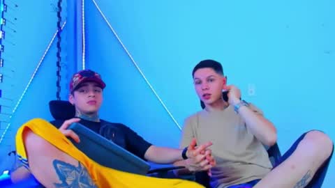 Snapshot of bruno_wild chatting on October 12, 2025, 3:49 am Bruno wild online show from October 12, 2025, 3:49 am