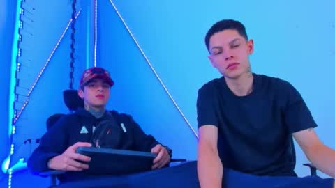 Snapshot of bruno_wild chatting on October 23, 2025, 3:39 am Bruno wild online show from October 23, 2025, 3:39 am