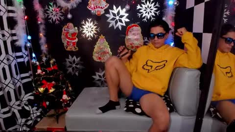 Join my fan club here 150 tokens a month online show from December 29, 2024, 8:26 pm