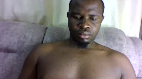 brucedarling online show from April 30, 2026, 3:46 am