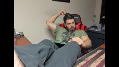 Snapshot of brutalmaster1983 chatting on February 23, 2026, 6:22 am BRUTALMASTER1983 online show from February 23, 2026, 6:22 am