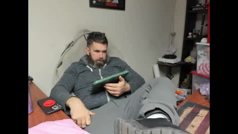 Snapshot of brutalmaster1983 chatting on March 29, 2026, 1:49 am BRUTALMASTER1983 online show from March 29, 2026, 1:49 am