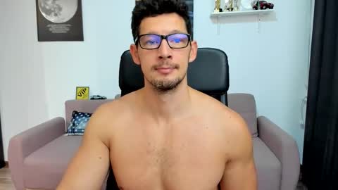 Snapshot of brutusk1 chatting on November 12, 2025, 8:15 am Brutus K online show from November 12, 2025, 8:15 am