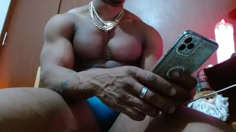Enjoy the best muscle straws   online show from February 22, 2025, 2:28 am
