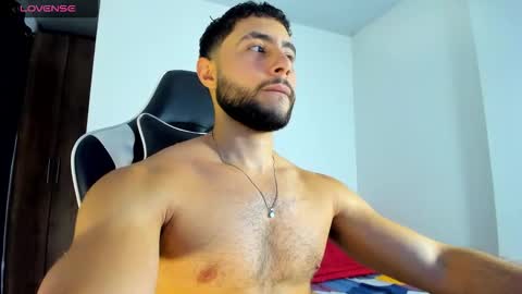 bryan_oficials online show from September 29, 2025, 12:49 am