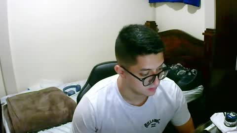 Snapshot of bryanbendy chatting on February 28, 2026, 4:24 am bryanbendy online show from February 28, 2026, 4:24 am