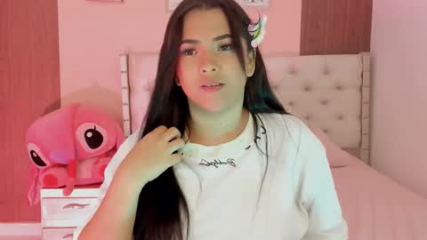 Snapshot of bryonny_ chatting on September 13, 2025, 12:49 pm Carly online show from September 13, 2025, 12:49 pm