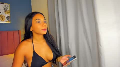 brytany_shellby online show from October 1, 2025, 9:04 am